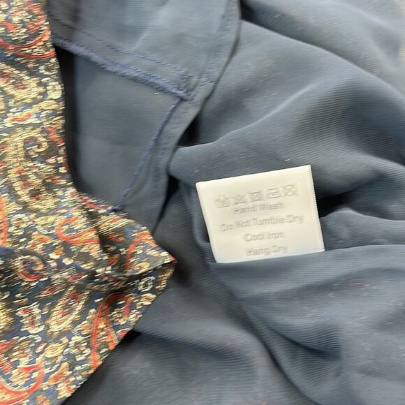 O.P.T. One Pretty Thing paisley chiffon dress, size med NWT - Picture 10 of 10